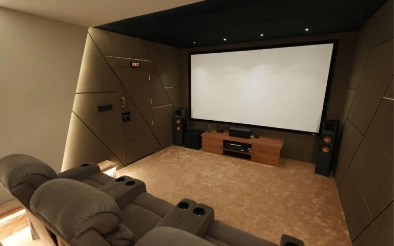 A Home Theater Built on a Terrace: Climax Cinemas Case